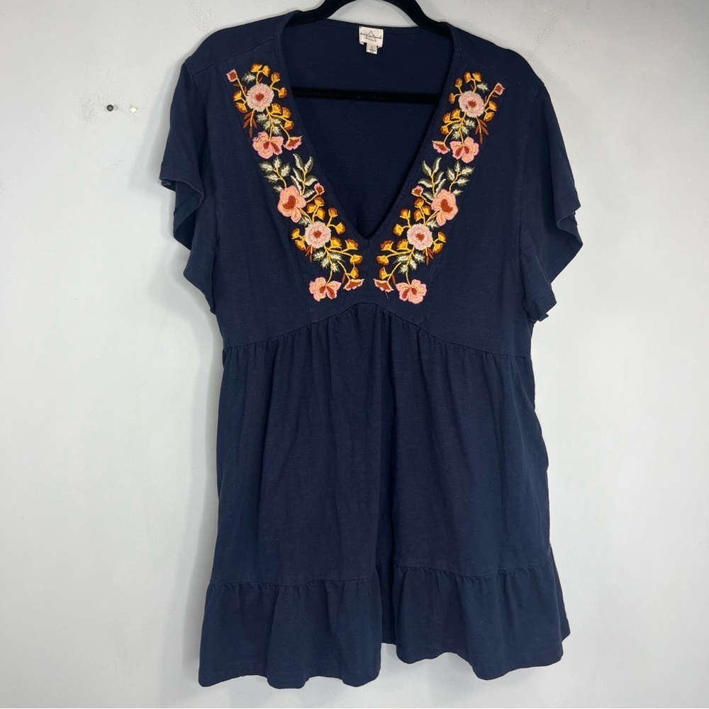 Keep in Touch Size Large Cotton Floral Embroidered Tunic Blouse Navy II5